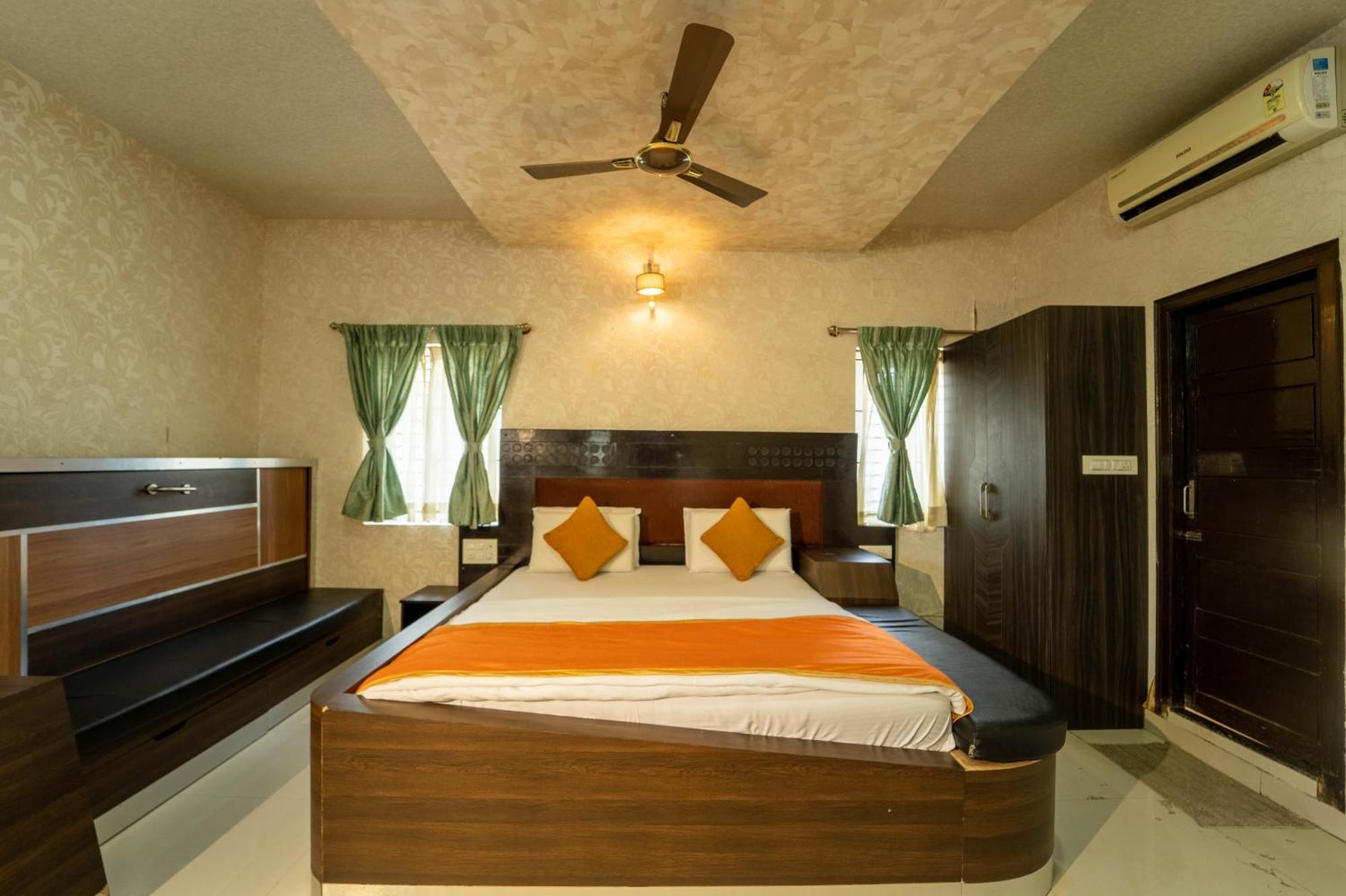 Seasons Suites Бангалор Экстерьер фото